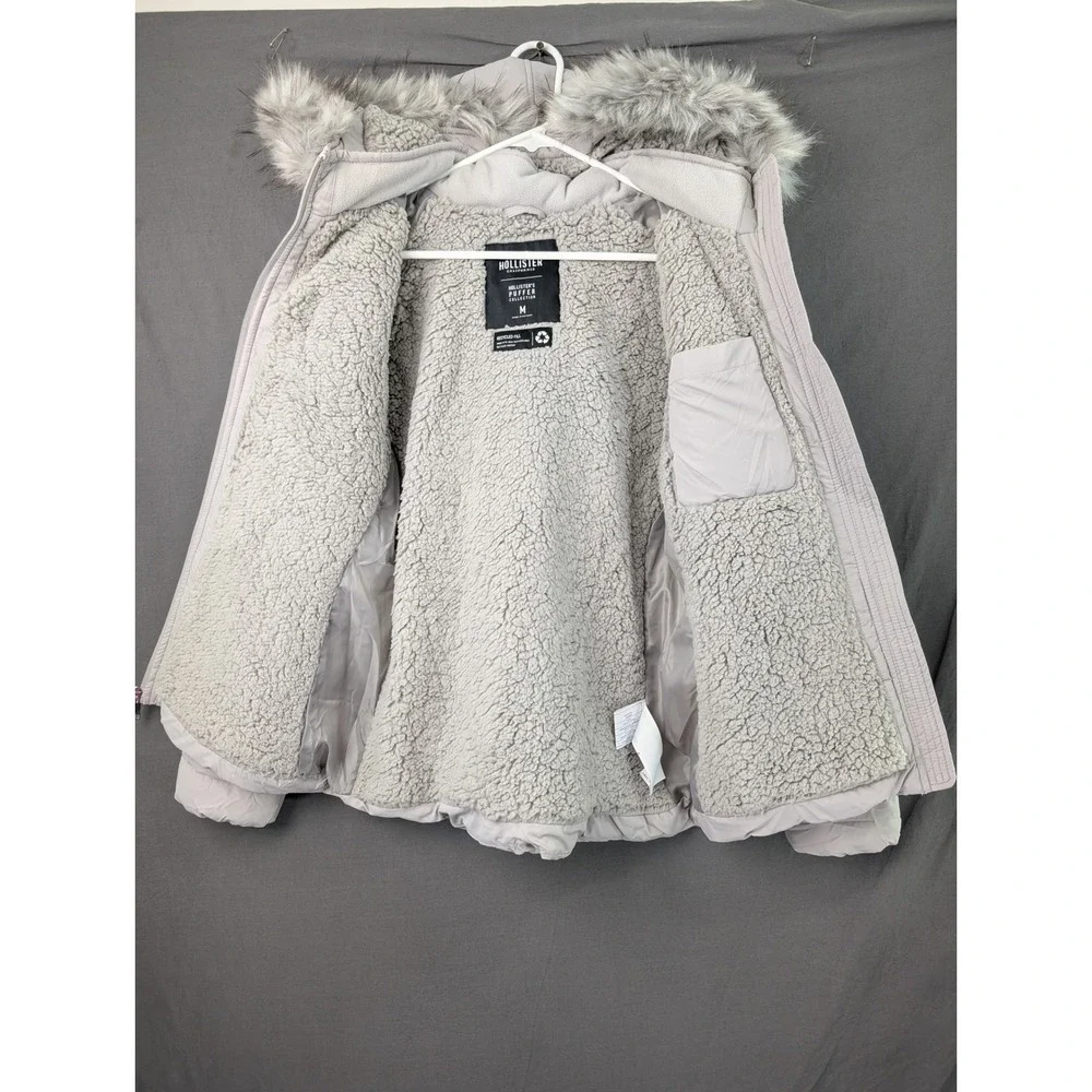 Hollister Puffer Jacket Womens Medium Gray Faux Fur Hood Sherpa Lined